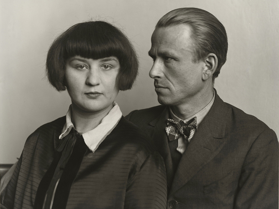 MoMA获得奥古斯特·桑德的全套有影响力的照片“20世纪人物”